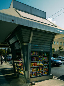 Γιατί κλείνουν τα περίπτερα;