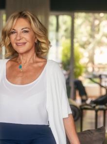 Ξένια Κούρτογλου