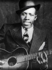 Ο κιθαρίστα των μπλουζ Robert Johnson