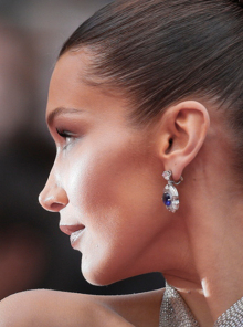 Η Μπέλα Χαντίντ