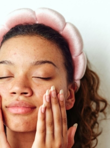 Cleansing balms: Tα 10 προιόντα που ξεχωρίσαμε στην αγορά