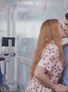 Στιγμιότυπο από την κομμένη σκηνή φιλιού του Μπαλντόνι με τη Λάιβλι 