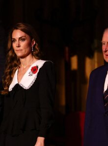 Όλη η βασιλική οικογένεια στο πλευρό του Καρόλου αυτά τα Χριστούγεννα