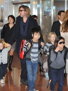 Μπραντ Πιτ: O γιος του, Μάντοξ, αφαίρεσε το επίθετο του ηθοποιού - Ποια παιδιά αρνήθηκαν το όνομά του