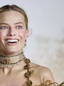 Το τζιν της Μάργκοτ Ρόμπι απορρίφθηκε από πολλά μπαρ στο Λονδίνο λόγω προειδοποίησης για οστρακοειδή - Η εταιρεία αλλάζει τη συνταγή για να αρθεί ο κίνδυνος.