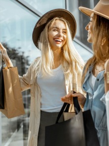 Aνοιξιάτικη shopping list: 10 αγορές που δεν θα μετανιώσεις