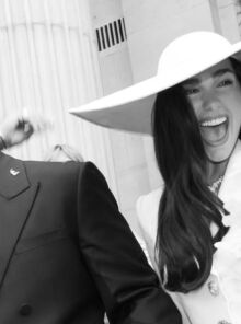 Dua Lipa: Η πρώτη της ανάρτηση μετά τον γάμο με φωτογραφίες που δημοσίευτσε