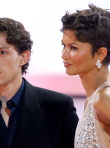 Ο Τομ Χόλαντ στο πλευρό της Ζεντάγια στα Emmy 2026 - Η διακριτική εμφάνισή του