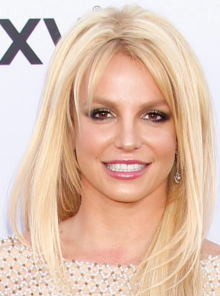 Μπρίτνεϊ Σπίαρς: Eθεάθη να καπνίζει σε βενζινάδικο στο Λος Άντζελες, ενώ παραμένει σε πρόγραμμα AA μετά τη σύλληψή της για οδήγηση υπό την επήρεια τον Μάρτιο.