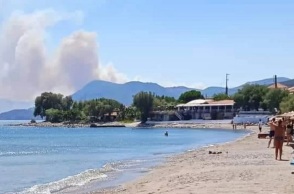 Μεγάλη φωτιά στο Παλαιοχώρι Σάμου