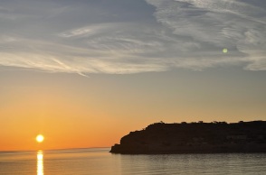 Το Νησί: Πώς είναι σήμερα η Πλάκα, το χωριό που φιλοξένησε την πετυχημένη σειρά