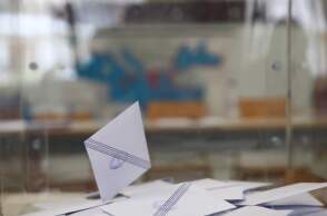 Πώς επηρέασαν το εκλογικό αποτέλεσμα μετακινήσεις ψηφοφόρων, νέοι και «λοιδορία» των δημοσκοπήσεων