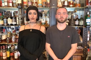 Καφωδείο Ελληνικό: Η Σουζάνα Σίμη και ο Κώστας Κόκκαλης