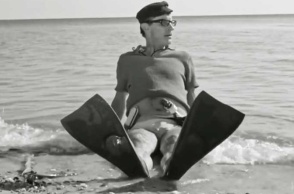 Ο Ντίνος Ηλιόπουλος στην ταινία Ό,τι λάμπει είναι χρυσός