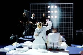 Το Φεστιβάλ «Χορός στη Στέγη»