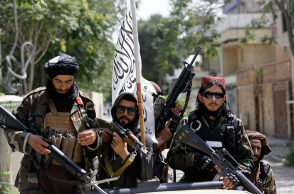 Αφγανιστάν: Οι Ταλιμπάν βρήκαν το αυτοκίνητο με το οποίο ο μουλάς Ομάρ είχε ξεφύγει από τους βομβαρδισμούς το 2001