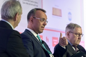 Σταϊκούρας: Πάνω από 3,1% η ανάπτυξη για το 2022