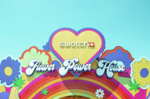 sc01_22_swatchlovesmusic_flowerpowerhouse_01