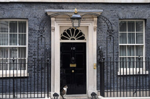 Ανακοινώθηκαν οι υποψήφιοι διάδοχοι του Τζόνσον