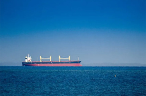 Δεξαμενόπλοιο έξω από την Κάρυστο