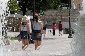 Καιρός αύριο: Στα 8 μποφόρ οι βοριάδες - Στους 37 βαθμούς η θερμοκρασία