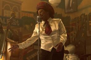 ΗΠΑ: Νεκρή βρέθηκε η τραγουδίστρια και ηθοποιός Σόνκα Ντουκουρέ, γνωστή από την ερμηνεία της στην ταινία «Έλβις»