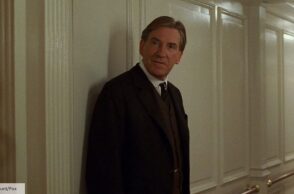 Πέθανε ο ηθοποιός Ντέιβιντ Γουόρνερ, ο καλύτερος «Άμλετ» της γενιάς του