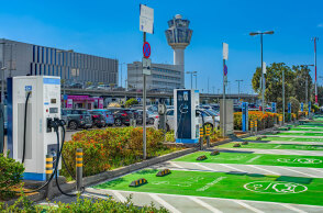 Σταθμοί φόρτισης της ΔΕΗ για ηλεκτρικά οχήματα