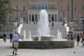 Πολίτες στο κέντρο της Αθήνας