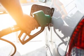 Fuel Pass 2: Ανοίγει τη Δευτέρα η πλατφόρμα για τις αιτήσεις – Οι δικαιούχοι και τα ποσά