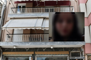 Το σπίτι στο Περιστέρι όπου βρέθηκε νεκρή η 17χρονη Νικολέτα