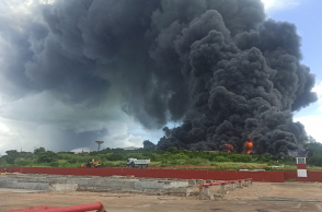 Πυρκαγιά σε πετρελαϊκές εγκαταστάσεις στην Κούβα