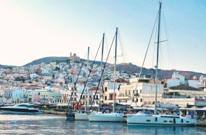 Φοροδιαφυγή άνω του 50% στις επιχειρήσεις της Άνδρου και της Σύρου