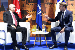 Κόντρα Γαλλίας – Τουρκίας: Επίθεση σε Μακρόν για τις δηλώσεις του περί «πολιτικών ισλαμιστών»