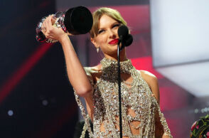 Η Taylor Swift ανακοίνωσε στη σκηνή των MTV VMAs 2022 την ημερομηνία κυκλοφορίας του νέου της άλμπουμ