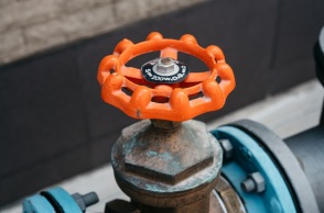 Ο διευθύνων σύμβουλος της Shell προειδοποιεί: «Δεν θα είναι μόνο ένας χειμώνας δύσκολος»