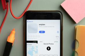 OnlyFans: Εφτασε τα 1,7 δισ. στερλίνες