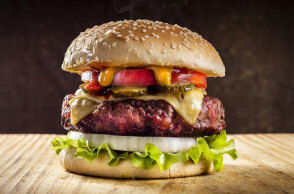 Τέλος οι διαφημίσεις με χάμπουργκερ στο Χάαρλεμ της Ολλανδίας από το 2024