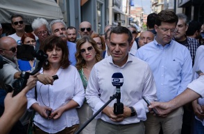 ΕΠΙΣΚΕΨΗ ΤΟΥ ΠΡΟΕΔΡΟΥ ΤΟΥ ΣΥΡΙΖΑ ΑΛ. ΤΣΙΠΡΑ ΣΤΗΝ ΒΕΡΟΙΑ 