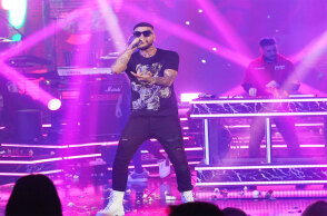 Ενώπιον του Εθνικού Συμβουλίου Ραδιοτηλεόρασης (ΕΣΡ) καλούνται να παραστούν την Τρίτη (12/11) οι τράπερ Toquel, Rack και Snik, μαζί με τις δισκογραφικές εταιρίες με τις οποίες συνεργάζονται.  Σύμφωνα με ανακοίνωση του ΕΣΡ οι τρεις τράπερ μαζί με τις δισκογραφικές Capital Music, Alphapop Records και Mad House Records ελέγχονται για «προβολή περιεχομένου που θίγει την ηθική και πνευματική ανάπτυξη των ανηλίκων» και «υποκίνηση σε βία και μίσος».  ADVERTISING  Επιπλέον ελέγχονται για «προβολή οπτικο