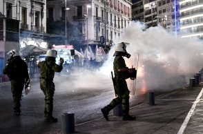 Επεισόδια σε διαδήλωση κατά της πανεπιστημιακής αστυνομίας στην Αθήνα