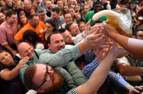 Το Oktoberfest επέστρεψε δύο χρόνια μετά