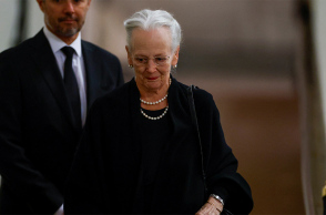 Η βασίλισσα της Δανίας στην κηδεία της Ελισάβετ