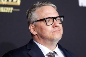 Ο Άνταμ ΜακΚέι