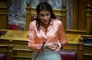 Δ.Μιχαηλίδου για Κασσελάκη: Δεν ήμουν καλεσμένη του, τον υποδέχθηκα ως όφειλα