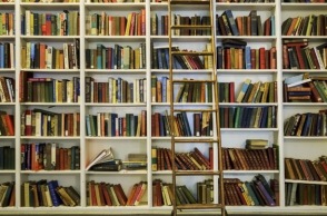 Kronosbooks.gr: Ένας κόσμος γεμάτο βιβλία, χρώματα και διασκέδαση