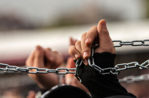 Παράσταση διαμαρτυρίας στην Κωνσταντινούπολη για τα δικαιώματα των γυναικών