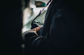 Ξενοδόχος στη Χαλκιδική παραδέχτηκε ότι παρακολουθούσε τουλάχιστον 10 ζευγάρια