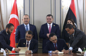 Τουρκία και Λιβύη υπογράφουν το σύμφωνο συνεργασίας για τους υδρογονάνθρακες