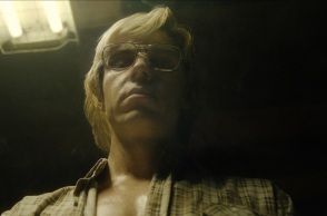 Dahmer: H σειρά του Netflix που προκάλεσε την LGBTQ κοινότητα και τους συγγενείς των θυμάτων του serial killer